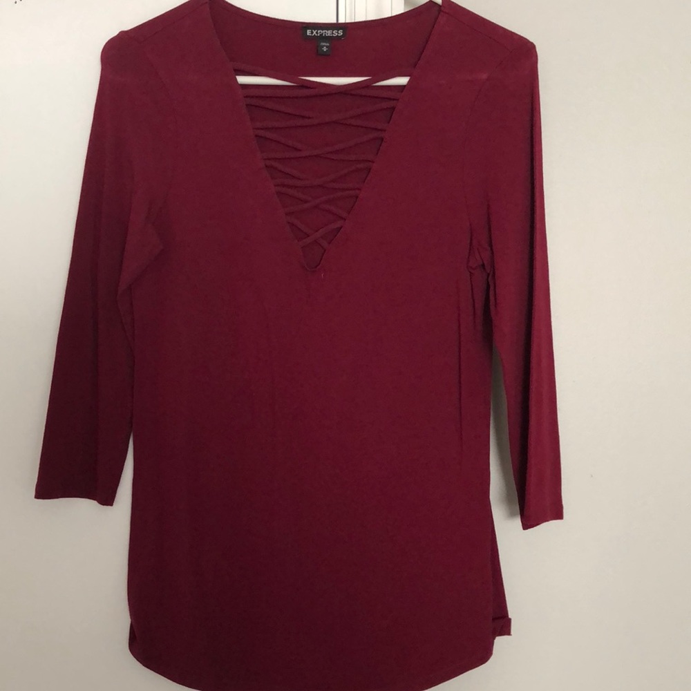 Latrice front burgundy top